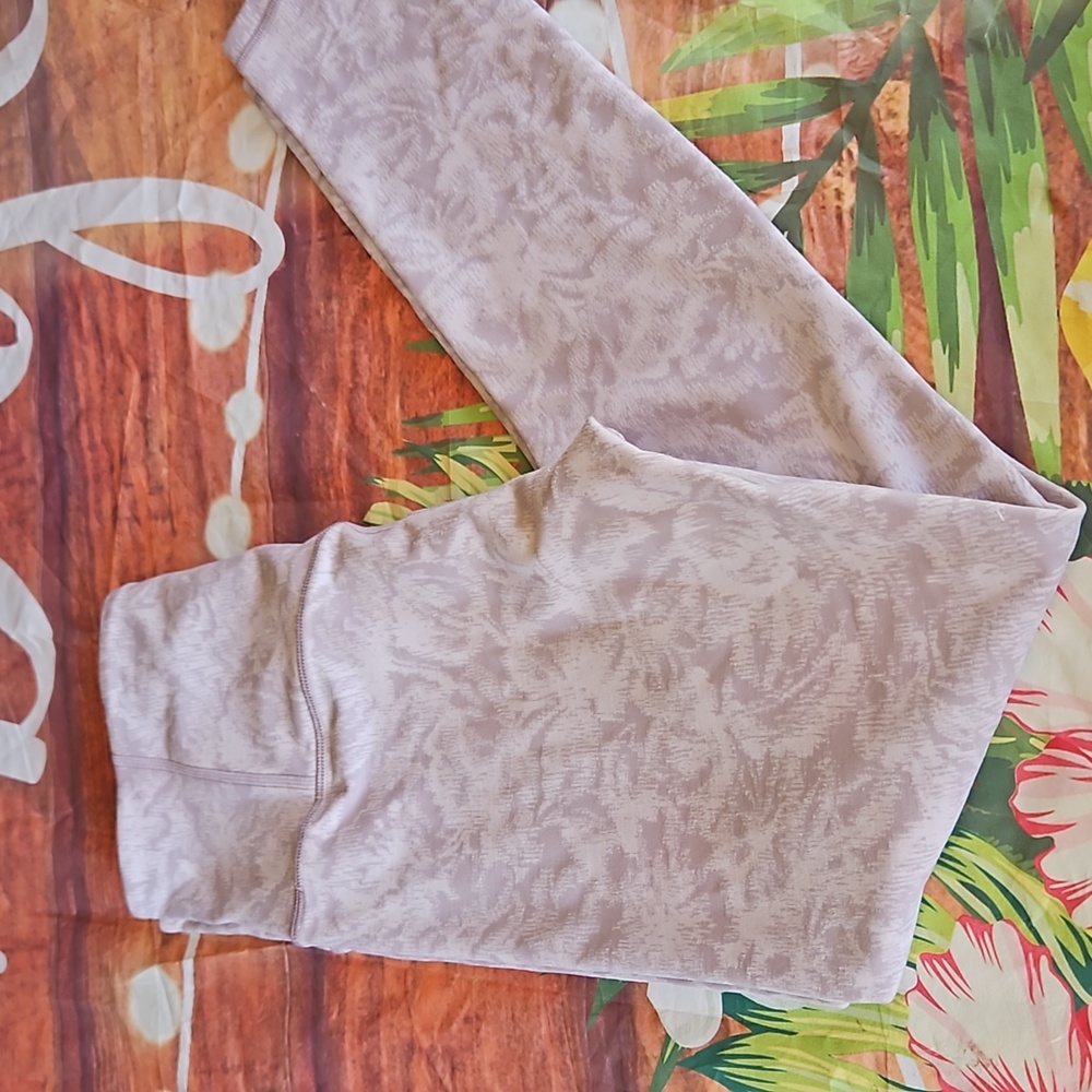 M Athleta gym leggings